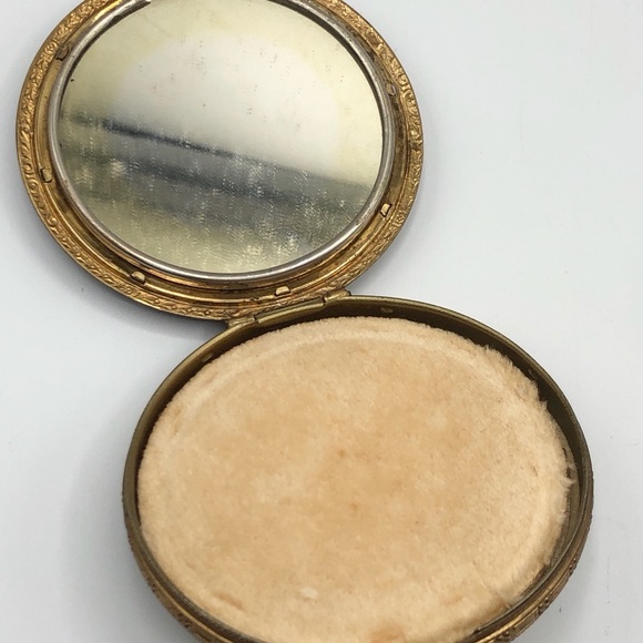 Evans Embroidery Petit Point Beaded Mirror Compact - Picture 6 of 7